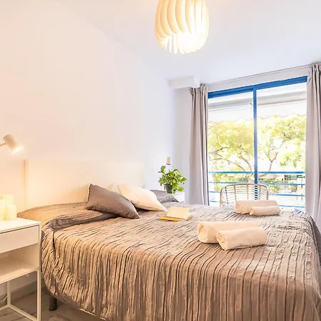 House Apartment *