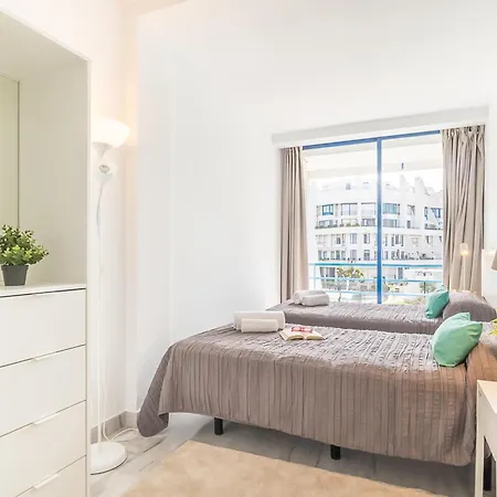 House Apartment *