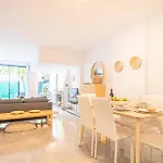 House Lägenhet